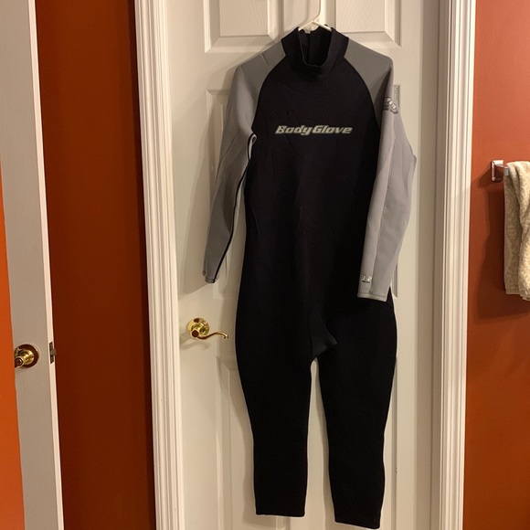 Body glove pro series wet suit men’s XL